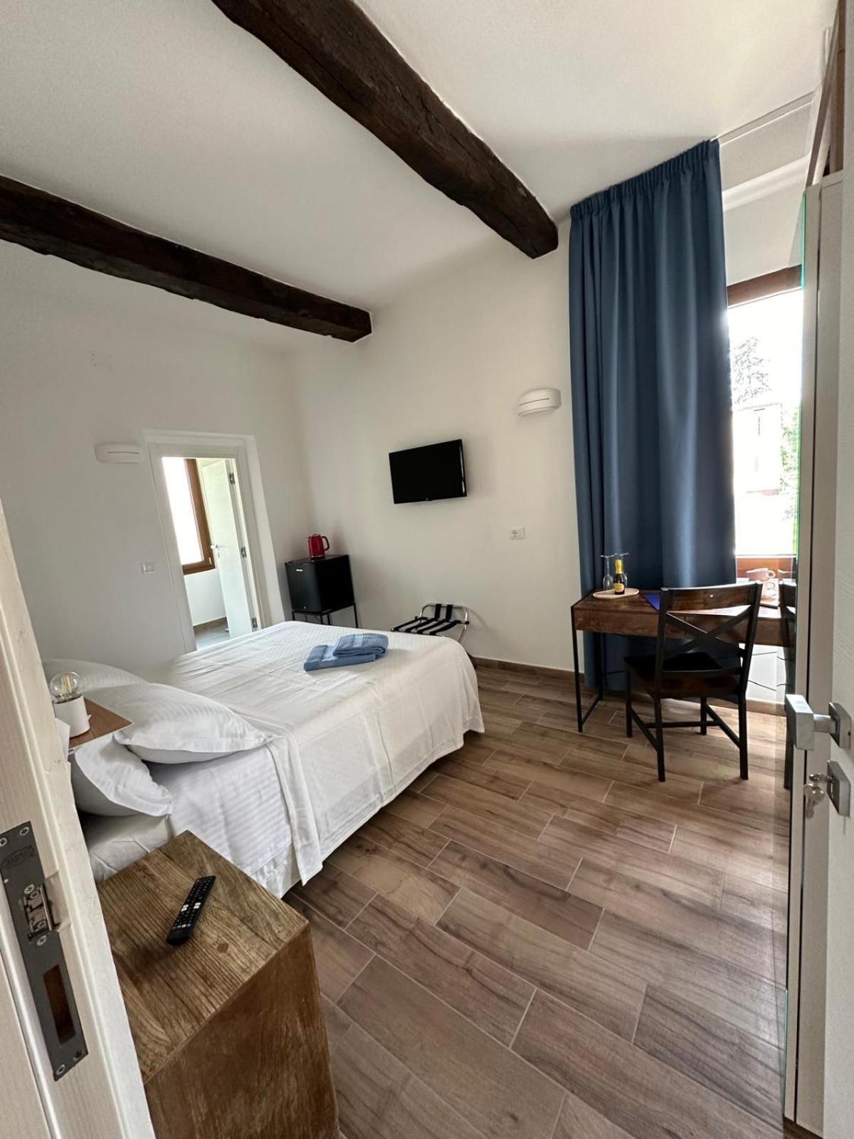 Il Glicine Hotel Parma Ngoại thất bức ảnh