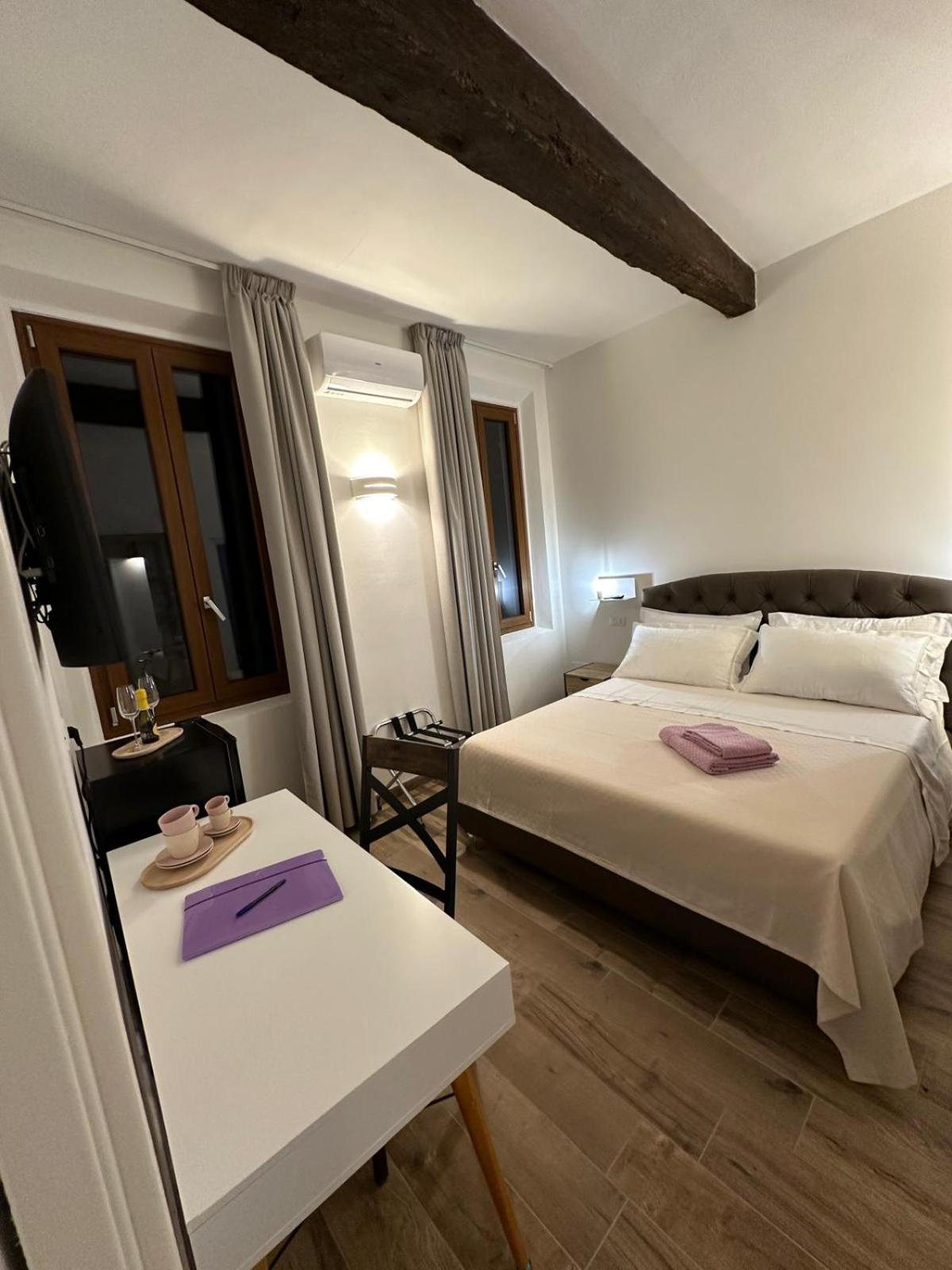 Il Glicine Hotel Parma Ngoại thất bức ảnh